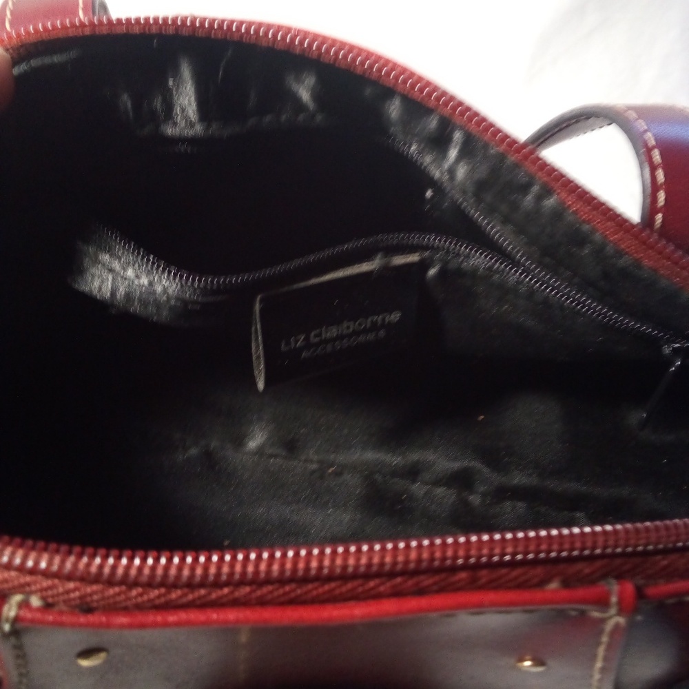 Red round handbag - Picture 5 of 5